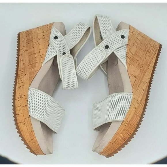 Eileen Fisher Demo White Mesh Design Leather Wedge - Picture 5 of 9